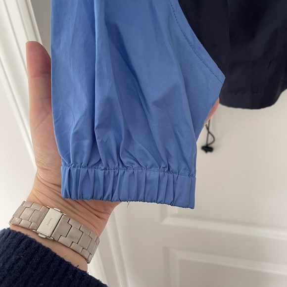 ASICS women’s running jacket windbreaker size L - Picture 3 of 5